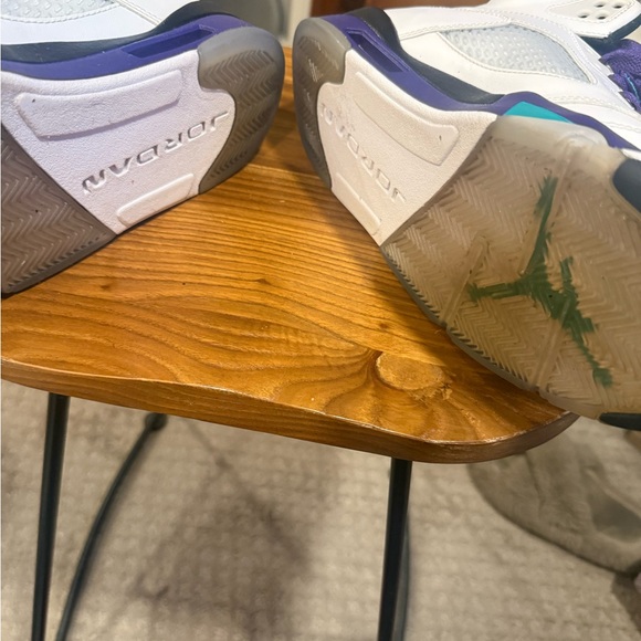 Jordan Athletic Shoes White Purple Teal - Picture 6 of 6